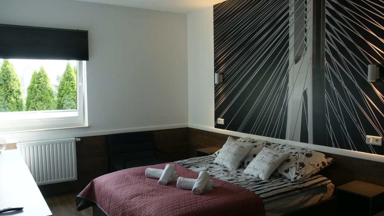 Q Apartamenty Mirkow Exteriör bild
